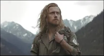 Complétez le titre de cette chanson "Kiss me...