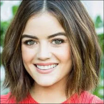 Saison 3 : Comment s'appelle la chanson de promotion, et par qui est-elle chant&eacute;e ?