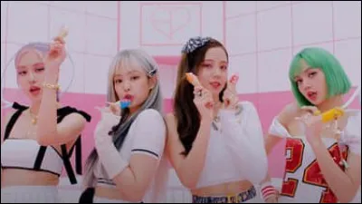 Avec qui ont-elles sorti la chanson ''Ice Cream" ?