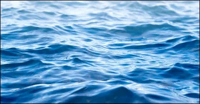Les océans couvrent la surface de la "planète bleue" à...