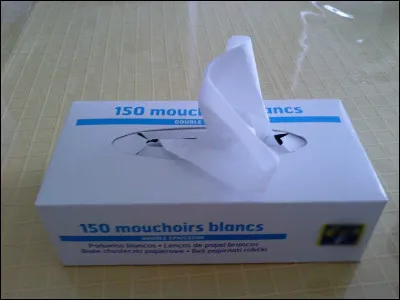 Pour éternuer ou se moucher, il faut utiliser...