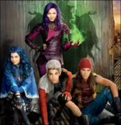 Avec quelle chanson le film Descendants' commence-t-il ?