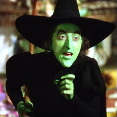 Dans quel film Margaret Hamilton joue-t-elle cette vilaine ?