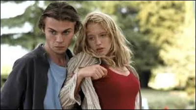 Quel est le titre de ce film franco-canadien réalisé par Claude Miller ?