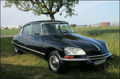 Cratos est le fils du Styx. Mais qui est sa mère ?