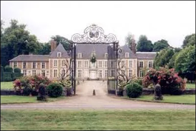 Petit tour dans les Hauts-de-France, à la découverte du château de Ribeaucourt. Nous serons dans le département ...