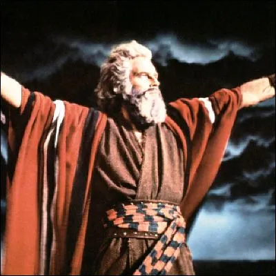 Dans quel film Charlton Heston joue-t-il ce héros ?