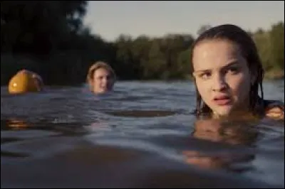 Bartosz raconte l'histoire de la dame du lac pour faire peur à Martha... 
Qui est "la dame du lac" ?