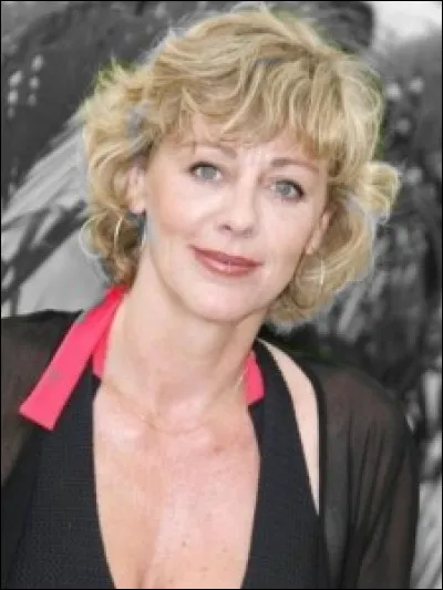 Quels acteurs jouaient dans le téléfilm "'Père et Maire" ?