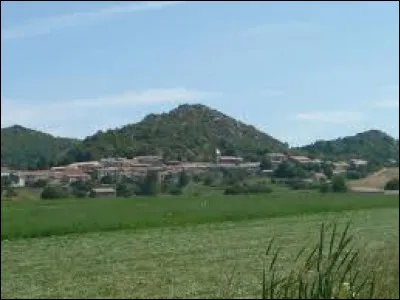 Commune d'Occitanie, dans le Pays de Sault, Belvis se situe dans le département ...