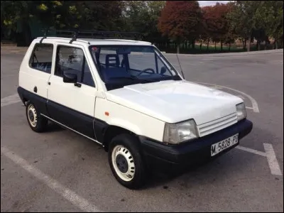 Je continue avec cette citadine espagnole nommée Marbella. Saurez-vous me nommer son constructeur ?