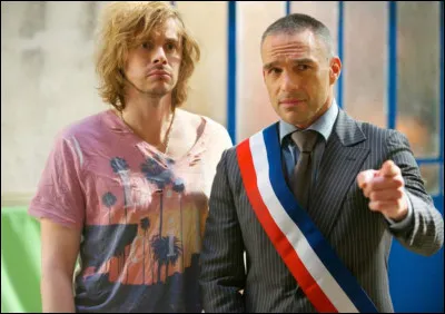 Quel est le nom de famille du maire ?