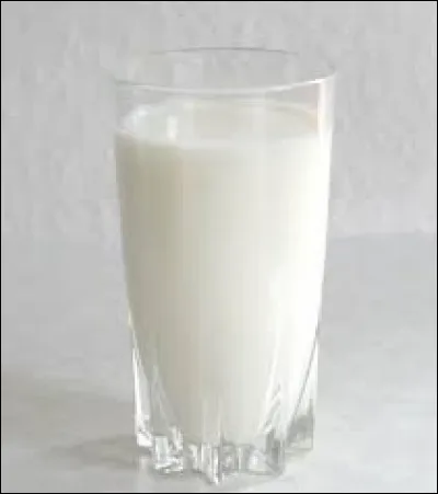 - Verse le lait puis le beurre fondu.
- Mélange.

Le lait non écrémé contient de la vitamine A, vrai ou faux ?