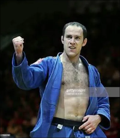 Quelle est la prise favorite du judoka Frederic Demontfaucon ?