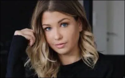 Qui est cette youtubeuse ?