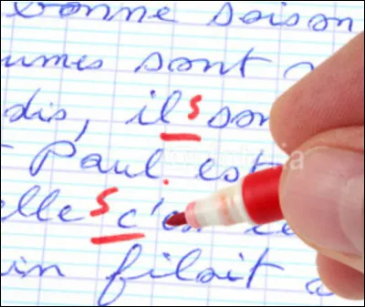 Il a _________ mon exposé.