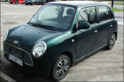 Comment s'appelle cette voiture ?