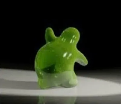 Quel personnage en "gomme volante" est appelé Plaxmol au Québec ?