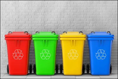 Dé comme déchets : quatre poubelles colorées vous permettent de trier vos déchets, dans laquelle jetez-vous les vieux journaux ?