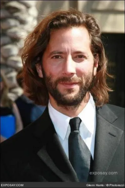 Comment s'appelle cet acteur ?