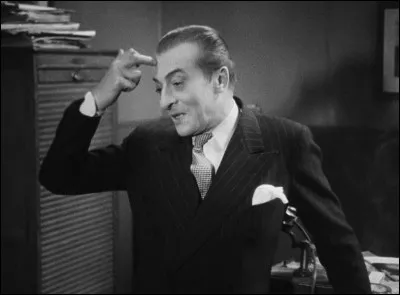 D'abord acteur de théâtre, il débute au cinéma en 1911 : il est considéré comme l'un des plus grands acteurs du cinéma français de l'entre-deux guerres : il joue dans "Le Crime de Monsieur Lange", "L'Habit vert", "Arsène Lupin détective" ; il est Monsieur Valentin dans "Le jour se lève" : c'est ...