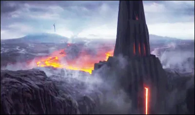 Qui fut l'architecte de la forteresse de Dark Vador sur Mustafar ?