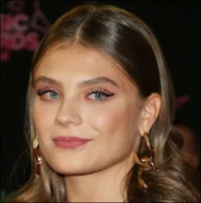 Quelle est cette chanteuse ?