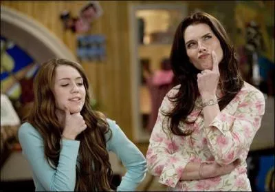 Quelle chanson chante-t-elle avec les Jonas Brothers