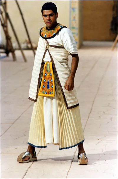 Quel était le rôle de Jamel Debouzze dans le film "Astérix mission Cléopâtre" ?