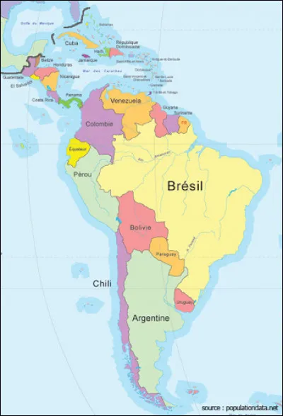 Maîtresse : "Toto, montre-moi où se trouve l'Amérique".
Toto : "Ici".
Maîtresse : "Très bien, les enfants qui peut me dire qui a découvert l'Amérique ?".
Que répondent les enfants ?