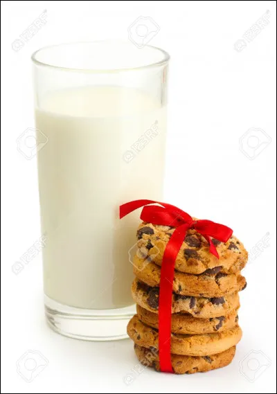 Tu vois les cookies avec le verre de lait (clich&eacute;) :