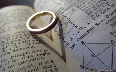 3e - Que vaut l'identité remarquable (a² + b² - 2ab) ?