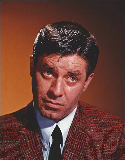 ''Les gens me d&eacute;testent parce que je suis un g&eacute;nie multiforme, talentueux, riche et..."