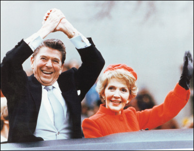Ronald Reagan est élu président des Etats-Unis, le 4 novembre ...