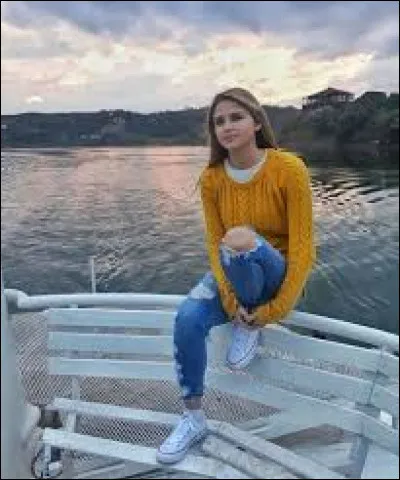 Quel âge a-t-elle (en août 2020) ?