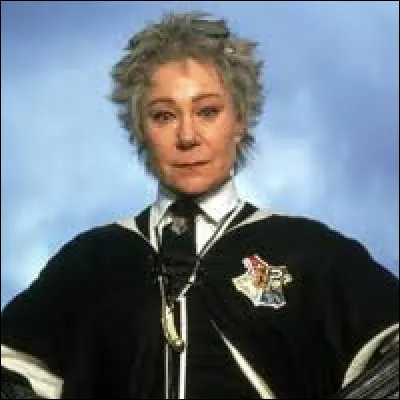 Quel est le nom anglais de Madame Bibine ?