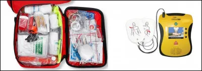 Ces deux produits sont disponibles dans une petite armoire près du secrétariat. Comment s'appelle l'appareil de couleur jaune ?