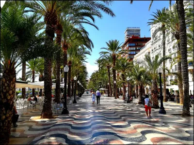 Ville espagnole de la Costa Blanca :