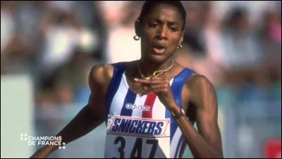 En quelle année Marie-José Perec devient-elle championne du monde du 400 m pour la première fois ?