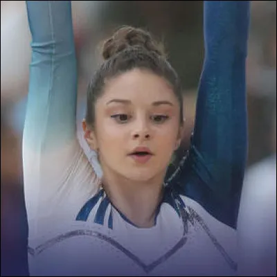 La gymnaste française Julia Forestier fait...