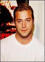 James DeBello a jou dans :