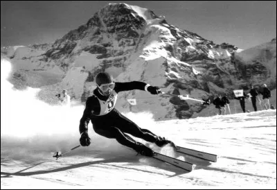 Ce skieur autrichien, champion du monde de descente en 1962, deux fois vainqueur de la coupe du monde, en 1969 et 1970, c'est ... Schranz.
