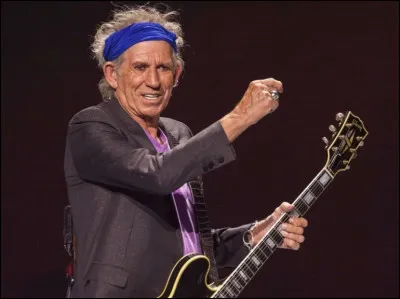 Ce guitariste britannique, cofondateur, en 1962, avec Mick Jagger, Brian Jones et Ian Stewart, des "Rolling Stones", c'est ... Richards.