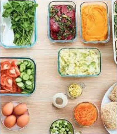 Si j'ai besoin de 400 grammes de farine pour une recette prévue pour 4 personnes, j'aurais besoin de ---- grammes pour 12 personnes.