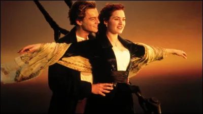 Comment s'appelle le réalisateur du chef d'uvre "Titanic" ?