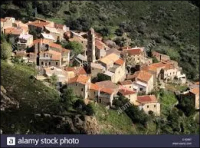 Petit tour en Corse, à Palasca. Commune de l'arrondissement de Calvi, il se situe dans le département ...