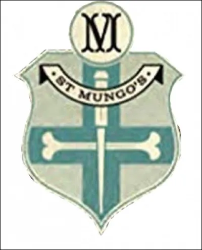 Combien y a-t-il d'étages à l'hôpital Ste Mangouste ?