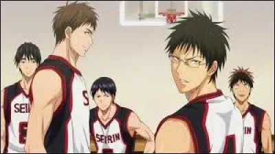 Si tu voudrais t'inscrire dans une école pour son club de basket, laquelle choisirais-tu ? (Partie 1)