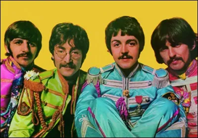 Bas comme bassiste : qui était le bassiste des Beatles ?