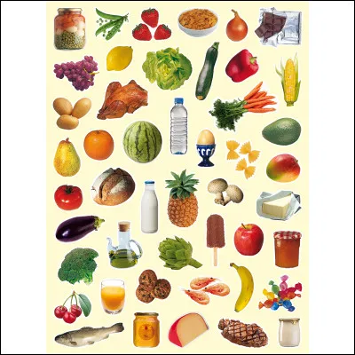 Mieux vaut couper les aliments dans le sens de la longueur pour éviter les étouffements :